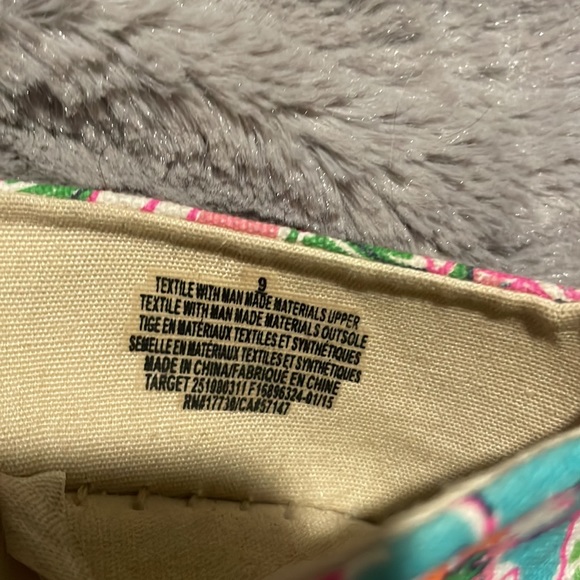 Like new Lilly Pulitzer espadrilles! - Picture 6 of 6